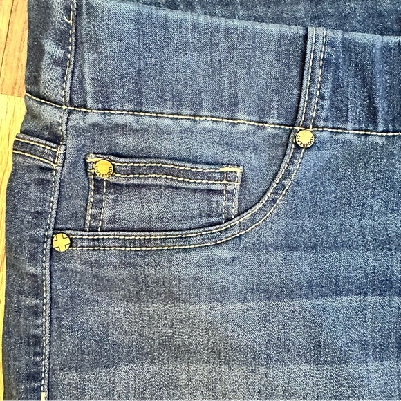 Liverpool Women's Skinny Jeans Size 10 Blue Dark Wash Pull-On Style‎ - Picture 7 of 10